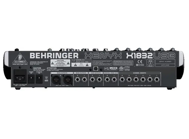 Behringer Xenyx X1832USB 